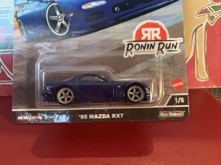 Hot%20Wheels%20(Premium)%20CAR%20CULTURE%20RONIN%20RUN%20'95%20MAZDA%20RX7%20FD,%20Scale%20-%201:64%20-%20Image%205