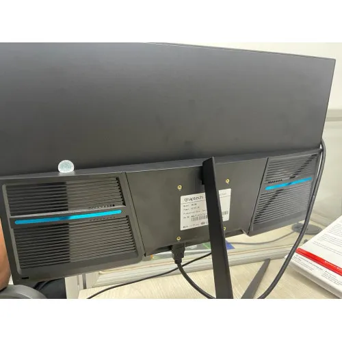 Full%20HD%2022%20Inch%20LED%20HD%20Monitor%20with%20HDMI%20-%20Image%204