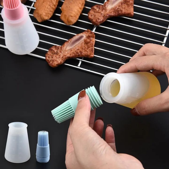 Oil%20Bottle%20with%20Brush%20Seasoning%20Seasoning%20Sauce%20Brush%20with%20Scale%20Oil%20Bottle%20BBQ%20Kitchenware%20Gadgets%20Grilling%20Frying%20Tools%20-%20Image%203