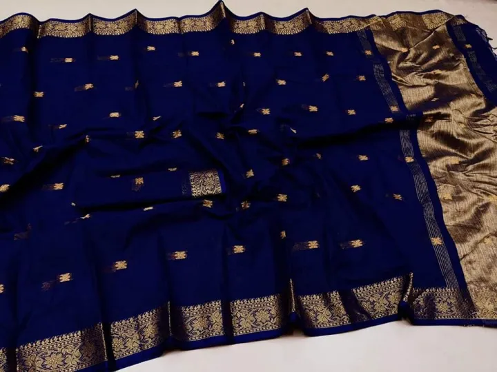 Blue%20color%20tangail%20half%20silk%20Nokshi%20Saree%20for%20Women%20by%20defent%20lungi%20-%20Image%202