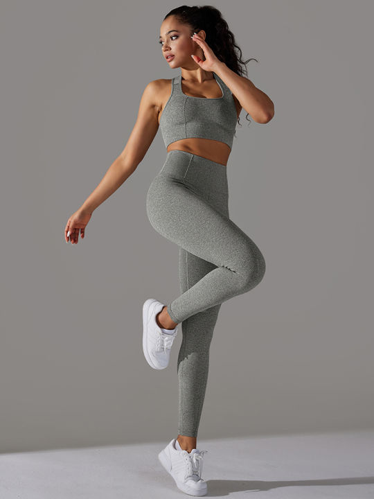 Seamless%20Yoga%20Set%20Women%20Gym%20Set%20Workout%20Clothes%202pcs%20Running%20Fitness%20Suit%20Sports%20Bra%20Top%20And%20High%20Waist%20Leggings%20Pant%20Sportswear%20-%20Image%205