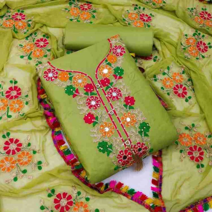 Georgette%20Kurti%20(3%20Piece)%20Stylish%20Traditional%20Wear%20for%20Women%20Top%20Rated%20Item%20Limited%20Stock%20Offer%20-%20Image%205