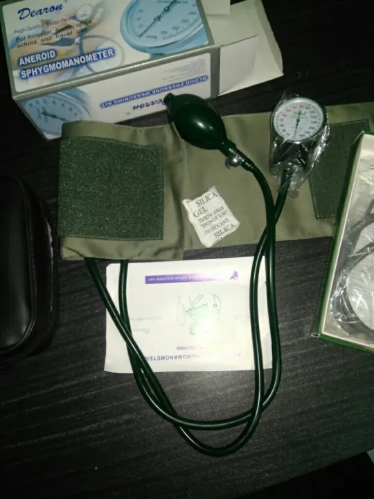 Dearon%20Aneroid%20Blood%20Pressure%20Machine%20Manual%20(BP)%20-%20Image%204
