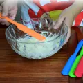 Yfashion Silicone Spatula Non-Sticky Cake Cream er xing Scraper Baking Spoon Cook ool. 