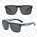 polarized popular fashion Custom plastic frame sun glasses wholesale women men polarized sunglasses men.