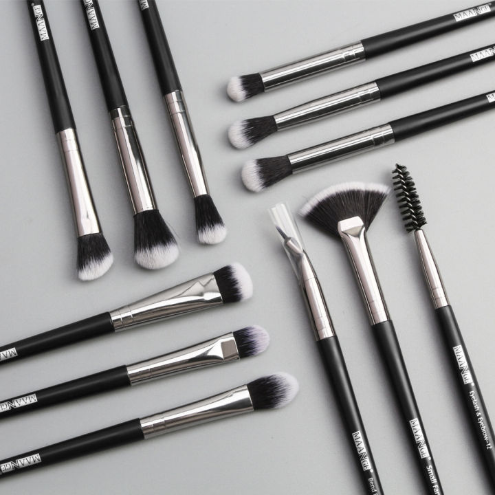 Maange%2012Pcs%20Eye%20Makeup%20Brushes%20Set:%20Your%20Eyeshadow%20Artistry%20Essentials%20-%20Image%202