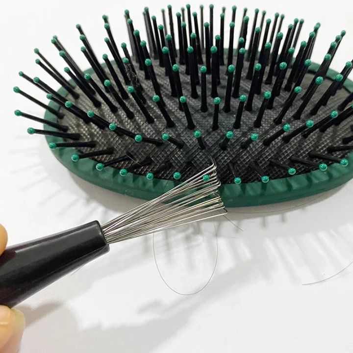 Comb%20Hair%20Cleaning%20Brush%20Dirt%20Remover%20Household%20Travel%20Portable%20Comb%20Brush%20Cleaner%20Mini%20Remover%20Hair%20Cleaning%20Brush%20Beauty%20Tools%20-%20Image%202