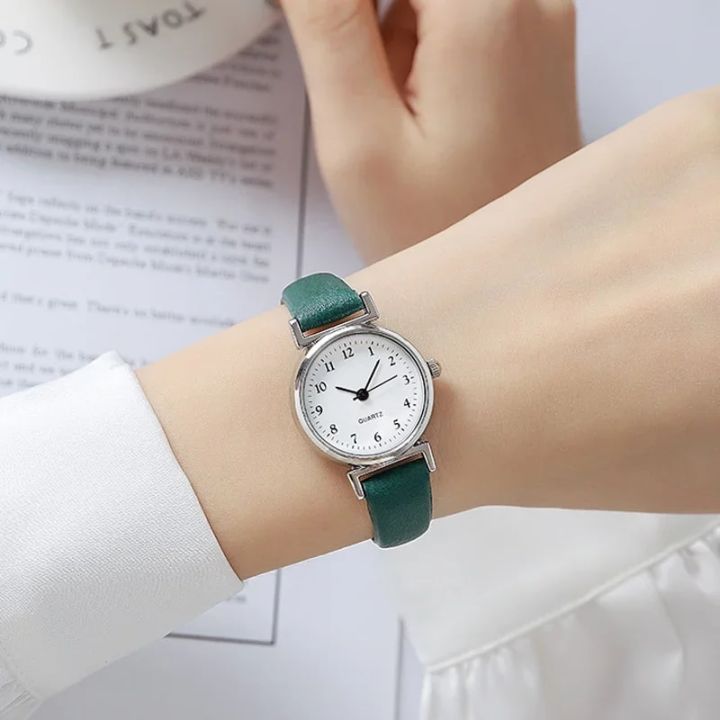 Quartz%20Watch%20Ladies%20Fashion%20Small%20Dial%20Casual%20Watch%20Leather%20Strap%20Wristwatch%20for%20Women%20-%20Image%205