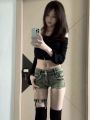 Low Waist American Shorts Hot Girl Tight Denim Super Short Shorts Women's Retro Spring and Summer New All-Matching Base Hot Shorts.