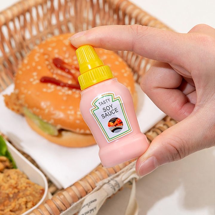 Mini%20Portable%20Sauce%20Bottle%20Japanese%20Bento%20Salad%20Dressing%20Ketchup%20Plastic%20Sub-Bottling%20Seasoning%20Squeeze%20Sauce%20Bottle%20Food%20Play%20-%20Image%208