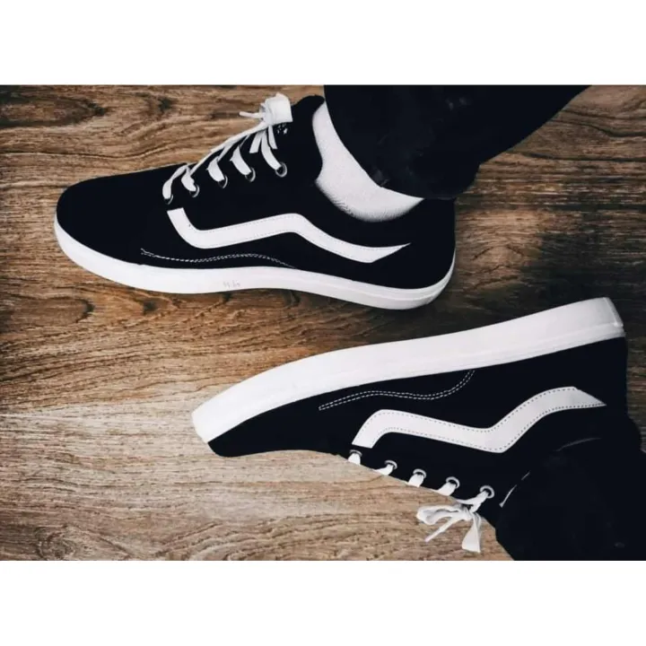 Black%20Cotton%20Fabrics%20Sneaker%20Shoes%20-%20Slip-Ons%20&%20Low%20Sneakers%20for%20Men%20-%20Perfect%20for%20Casual,%20Outdoor,%20and%20Daily%20Wear%20-%20Image%203