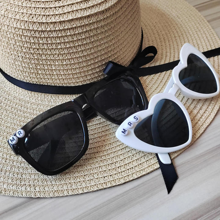 Decorative%20Wedding%20Sunglasses%20Team%20Bride%20Personalized%20Themed%20Bridal%20Glasses%20Fashionable%20Novelty%20Groom%20Sunglasses%20for%20Bridal%20Shower%20Wedding%20Party%20Bachelorette%20Event%20Photo%20Props%20Bridal%20Accessory%20-%20Image%202