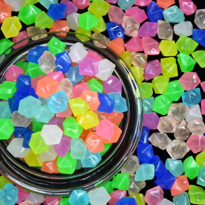 Glow%20in%20The%20Dark%20Garden%20Pebbles%20Stones%20Rocks%20for%20Yard%20and%20Walkways%20Decor,%20DIY%20Decorative%20Luminous%20Stones%20in%20Blue%20(100%20PCS)%20-%20Image%206