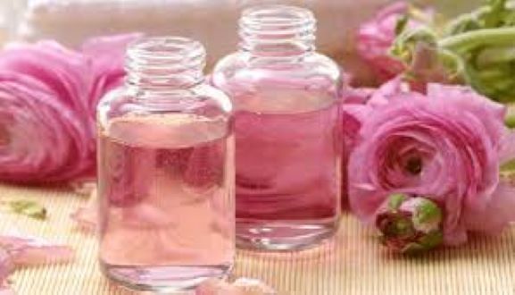 Natural%20Rose%20Water(Golapjol)-50ml%20-%20Image%204