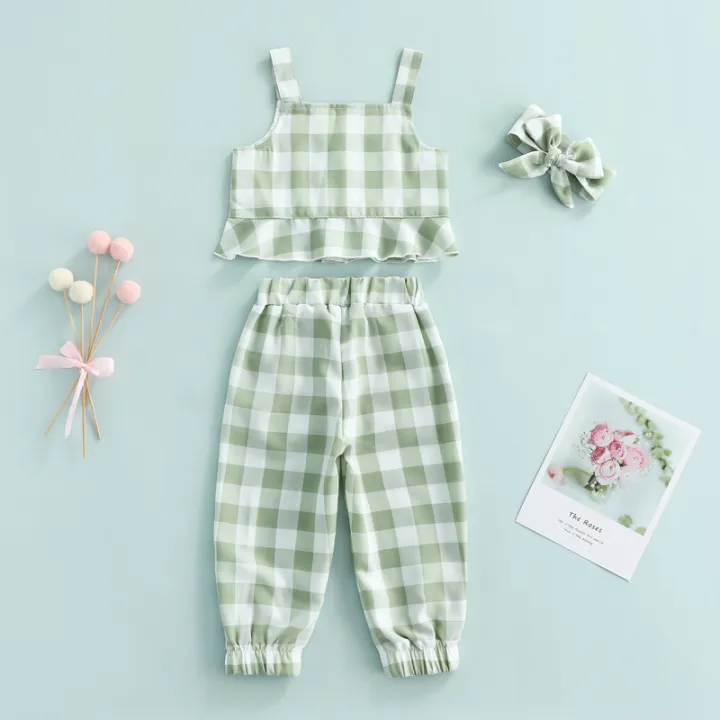 3%20Pcs%20Infant%20Plaid%20Outfits,%20Girls%20Ruffled%20Boat%20Neck%20Tank%20Tops%20+%20Trousers%20with%20Pocket%20+%20Headband%20-%20Image%204
