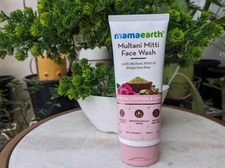 Indian%20product%20skin%20care%20Mamaearth%20Multani%20Mitti%20face%20wash%20used%20for%20male%20female%20-%20100%20ml%20-%20Image%202