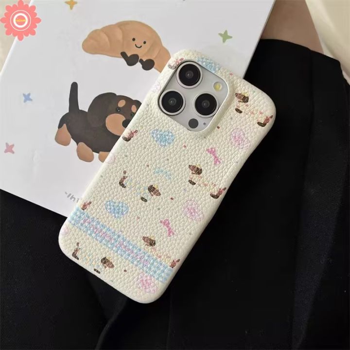 Art%20Graffiti%20Lovely%20Dachshund%20Love%20Heart%20Bow%20Knot%20Case%20Compatible%20for%20IPhone%2016%2015%2011%2014%2012%2013%20Pro%20Max%2016%2014%2015%20Plus%2016Pro%2015Pro%20Couples%20Luxury%20Leather%20Texture%20Skin%20Feel%20Soft%20Case%20-%20Image%203