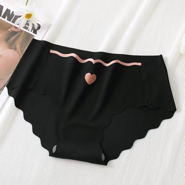 WOMEN%20INNER%20COMFORTABLE%20SILK%20PANTY%20DIFFERENT%20COLOUR%20-%20Image%204