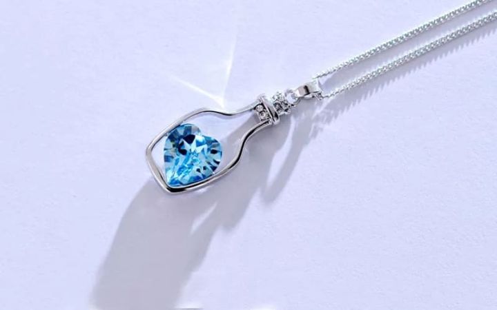 Ladies%20Fashion%20Popular%20Crystal%20Necklace%20Heart%20Love%20Chain%20Necklaces%20&%20Pendants%20For%20Women%202020%20Gifts%20Love%20Drift%20Bottles%20Necklace%20-%20Image%204