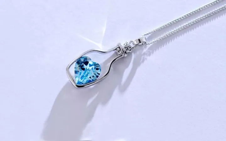 Ladies%20Fashion%20Popular%20Crystal%20Necklace%20Heart%20Love%20Chain%20Necklaces%20&%20Pendants%20For%20Women%202020%20Gifts%20Love%20Drift%20Bottles%20Necklace%20-%20Image%204