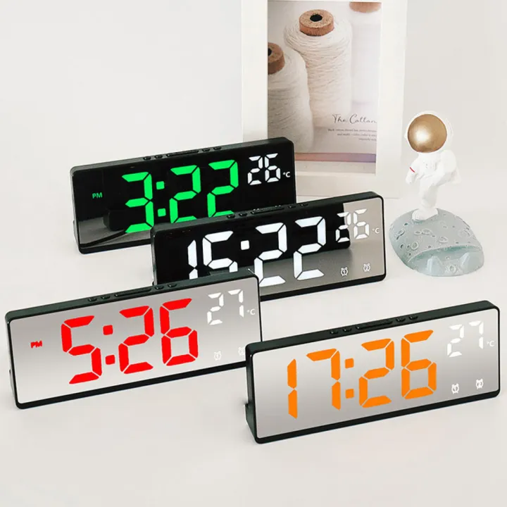 LED%20display%20Digital%20alarm%20clock%20Sleek%20design%20Table%20clock%2012/24-hour%20format%20Voice%20control%20clock%20Night%20mode%20Desktop%20clock%20Temperature%20clock%20for%20Bedroom%20clock%20Office%20clock%20Travel%20clock%20Ideal%20for%20students%20-%20Image%205