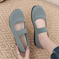 Slip-on Summer New Hole Mom Shoes Soft Bottom Soft Surface Breathable Lightweight Comfortable Hollow Lazy Flat Sandals.
