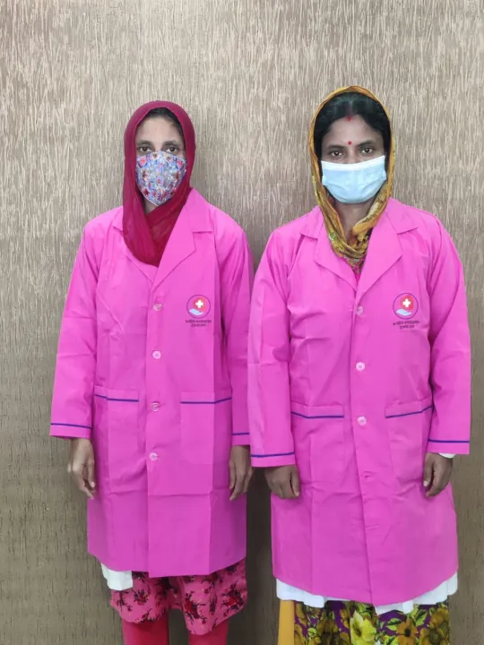 Hospital%20and%20medical%20Nursing%20Apron%20-%20Image%202