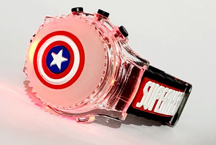 Kids%20watch%20spinner%20lighting%20captain%20america%20watch%20-%20Image%202