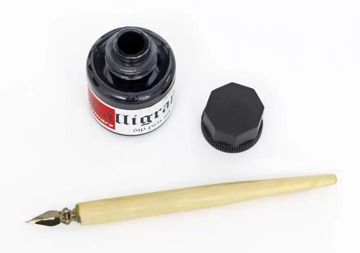 Isomars%20Dip%20Pen%20Wooden%20Manga%20Holder%20Set%20-%20Image%205