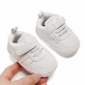 0-1 Year Old Casual Little White Walking Baby Shoes. 