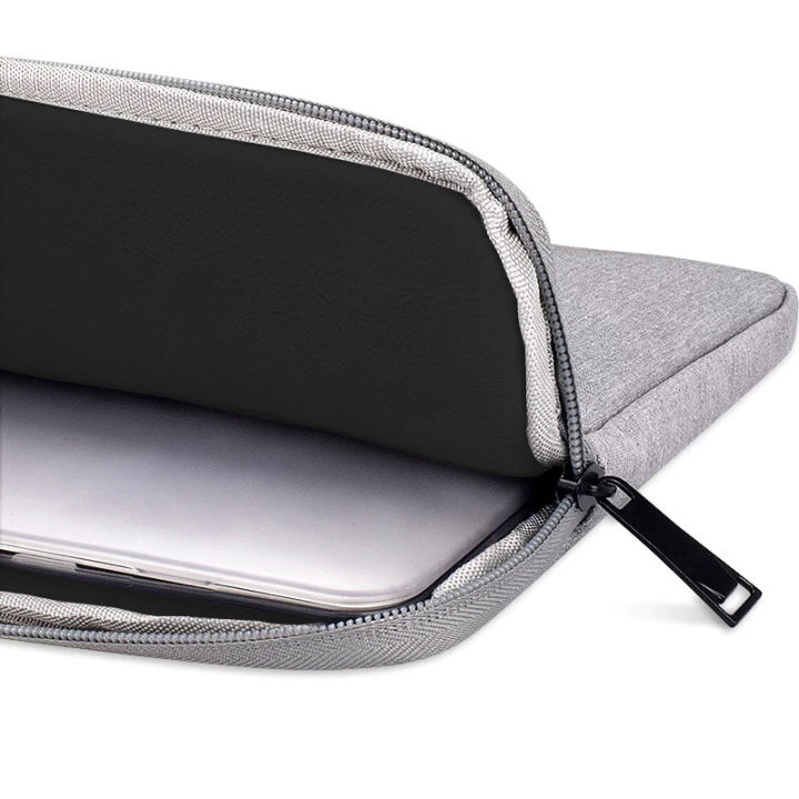 Regular%2015.6%20Inch%20Laptop%20Sleeve%20Bag%20%E2%80%93%20Lightweight%20Protective%20Case%20for%20Notebook%20&%20Laptop%20-%20Image%208