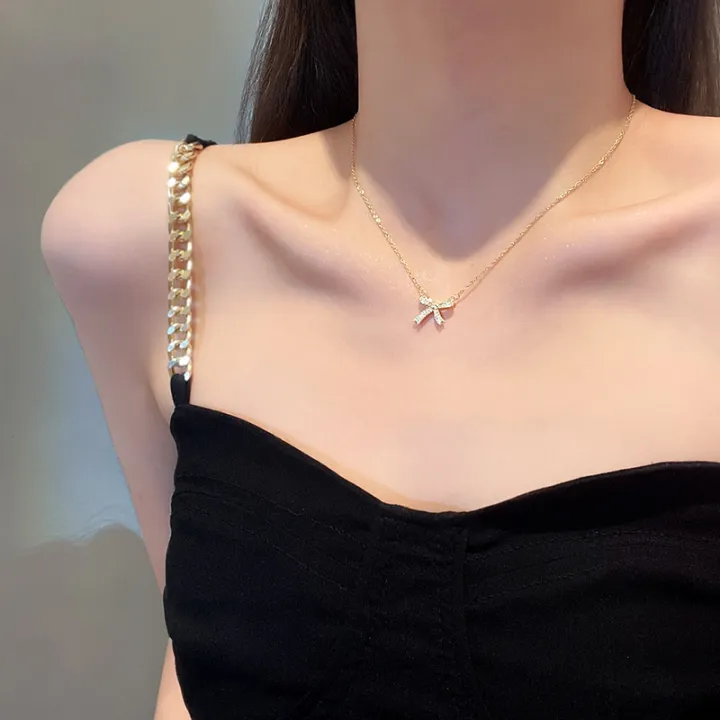 We%20Flower%20Korean%20Fashion%20Silver%20Shiny%20Zircon%20Bow%20Pendant%20Necklace%20For%20Women%20Girls%20Chic%20Lovely%20Butterfly%20Clavicle%20Chain%20Necklace%20Jewelry%20Gift%20-%20Image%204