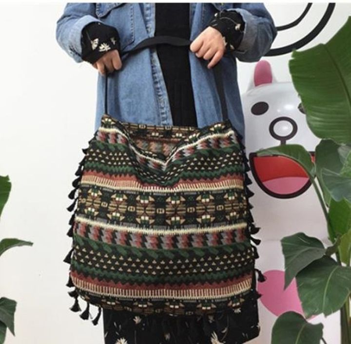 New%20Vintage%20Bohemian%20Fringe%20Shoulder%20Bag%20Women%20Tassel%20Boho%20Hippie%20Gypsy%20Fringed%20Women's%20Handbags%20Open%20Bag%20Bags%20-%20Image%205
