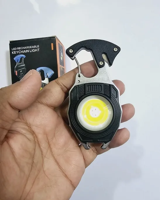 W5147%20LED%20Rechargeable%20Keychain%20Light%20With%20Lighter%20-%20Image%209