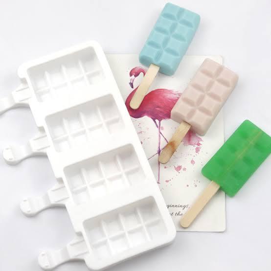 Silicone%20Ice%20Cream%20Mold%20%E2%80%93%204-Hole%20Small%20Block%20Shape,%20BPA-Free%20Ice%20Pop%20&%20Ice%20Cream%20Maker%20-%20Image%207