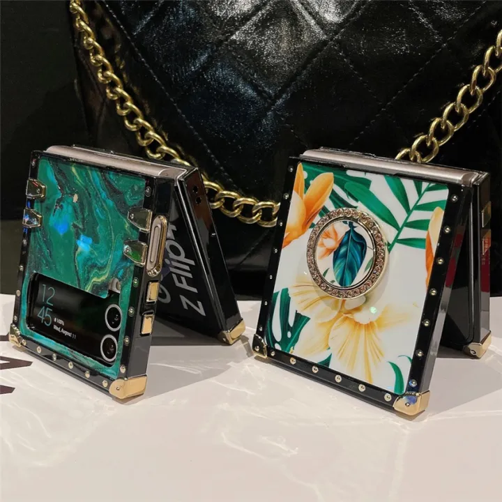 Luxury%20Flower%20Lips%20Geometric%20Phone%20Cover%20For%20Samsung%20Galaxy%20Z%20Flip%203%20Flip%205%20Case%20Fashion%20Square%20Case%20for%20Samsung%20Galaxy%20Z%20Flip%204%20-%20Image%204