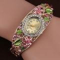 Women Watch Alloy Crystal Bracelet Flower Wrist Watch Women Clock Quartz Watches With Rhinestone Quartz Bracelet Watch.