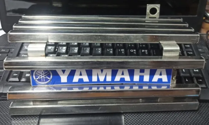 Yamaha%20fz-s%20silencer%20guard%20stainless%20still%20padani%20silencer%20cover%20-%20Image%203