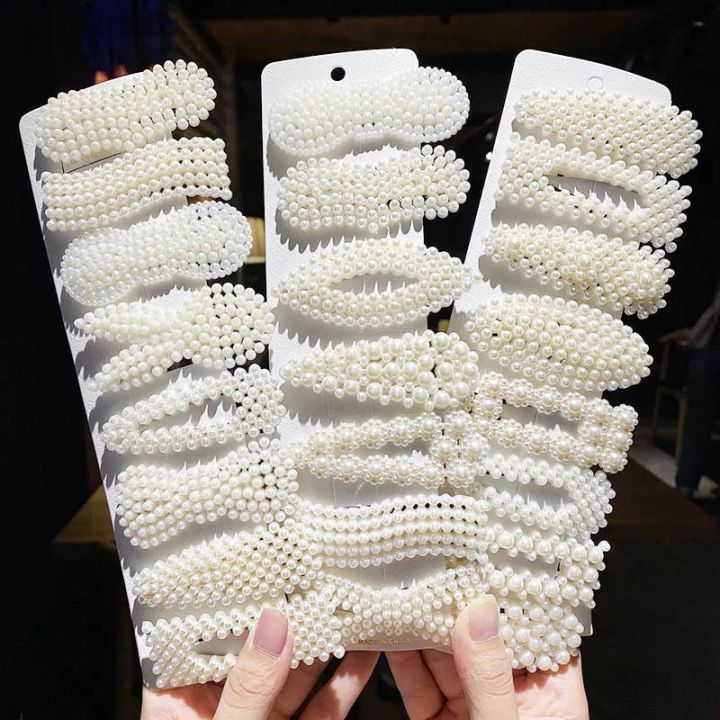 Women's%20Hair%20Clip%20Random%20Design%20with%20Pearl%20Fashionable%20Hair%20Accessories%20-%20Image%204