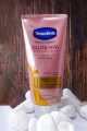 Vaseline Healhy Bright Gluta Hya Serum Burst Body Lotion Dewy Radiance 290ml  ( Thailand ). 