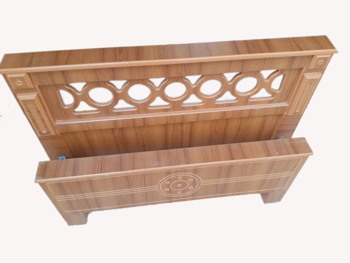 Madicated wood King Size Beding