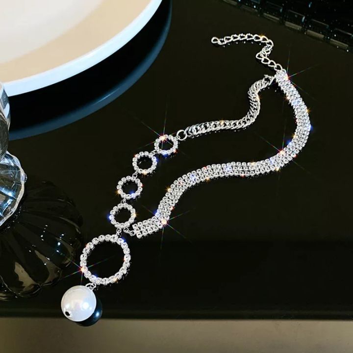 Korean%20Fashion%20Temperament%20Crystal%20Shiny%20Clavicle%20Chain%20Female%20European%20and%20American%20Chain%20around%20the%20Neck%20Round%20Small%20Pendant%20Prom%20Accessories%20Locket%20Chain%20for%20Ladies%20at%20Wedding,%20Birthday%20Party,%20Anniversary%20Gift%20-%20Image%207
