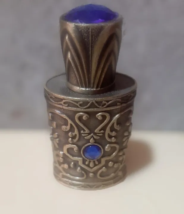 SHALIMAR%20Concentrated%20Perfume%20Attar%20for%20Men%20-%2020ml%20-%20Image%202