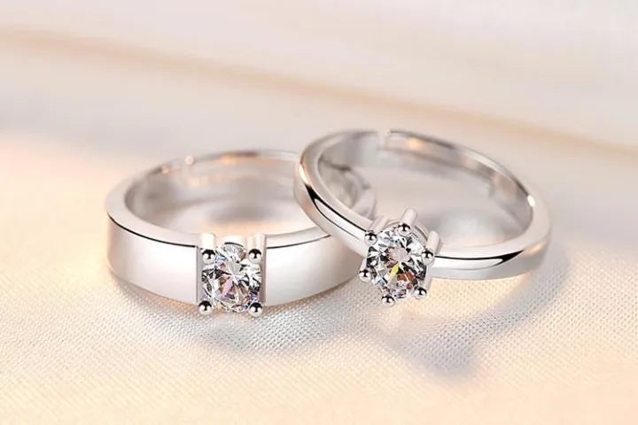 LOVE%20King%20and%20Queen%20Couple%20Ring%20Set%20-%20Ring%20For%20Girls%20-%20Image%203