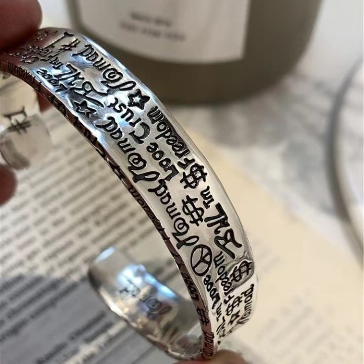 Vintage%20Graffiti%20Cuff%20Bangle%20for%20Men%20Women%20Graffiti%20Bangle%20for%20Men%20Women%20Doodle%20Freedom%20Anti%20War%20Peace%20Metal%20Couple%20Bracelets%20-%20Image%204