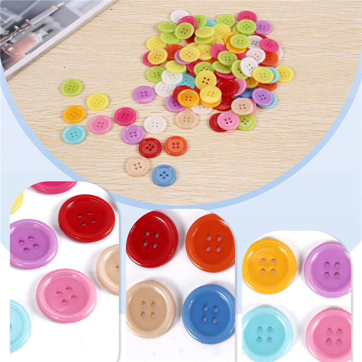 DIY%20random%20color%20Set%20of%20100%20sewing%20buttons%20Craft%20for%20kids%20DIY%20toys,%20Plastic,%20Random%20Color,%2020mm%20-%20Image%202