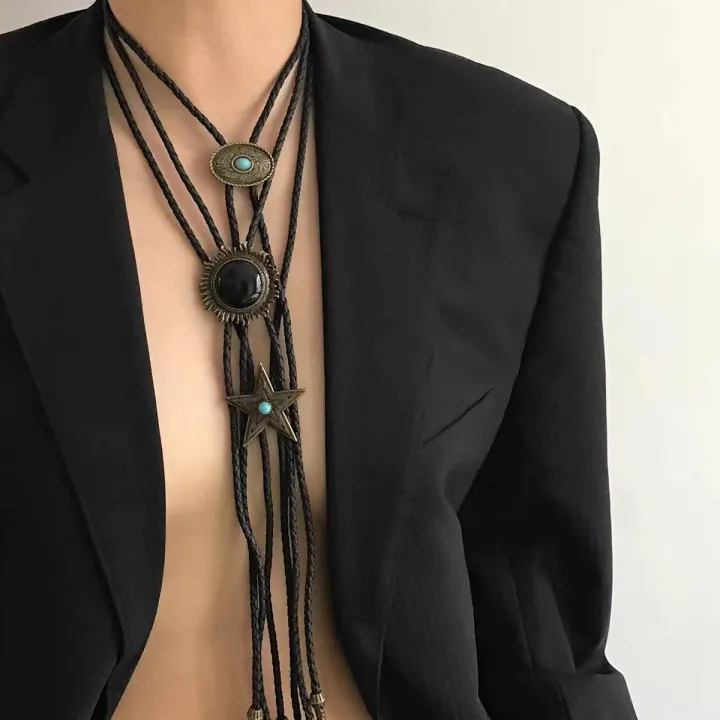 Cross%20border%20Indian%20pentagram%20Celtic%20pattern%20bolo%20tie%20leather%20tie%20United%20States%20western%20cowboy%20Poirot%20tie%20-%20Image%204