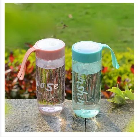 600ml%20Portable%20Water%20Cup%20Couple%20Mug%20Large%20Capacity%20Sports%20Water%20Bottle%20Outdoor%20Cold%20Drinking%20Bottle%20Outdoor%20Sport%20Water%20Bottle%20Large%20Capacity%20Lightweight%20And%20Portable%20Water%20Cup%20-%20Image%202