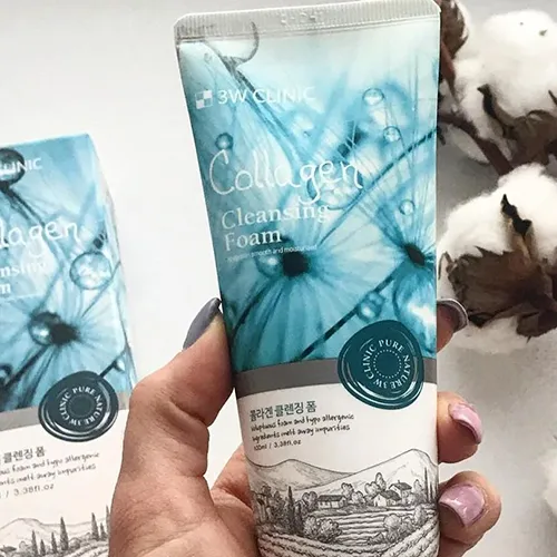 3W%20Clinic%20Collagen%20Cleansing%20Foam%20-%20Face%20Wash%20100ml%20-%20Image%208