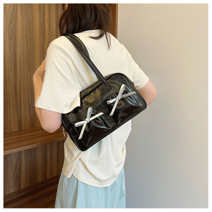 Bowling%20bag%20bag%20women's%20bag%20cross-border%20new%20pleated%20cloud%20bow%20fashion%20sense%20of%20quality%20large-capacity%20boston%20bag%20-%20Image%204